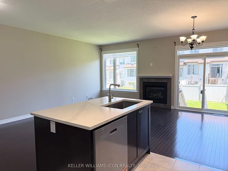 871 Fletcher Cir — Photo 6