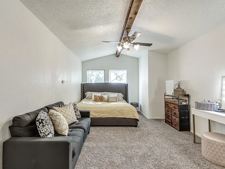 6103 Gaelic Glen Dr — Photo 22