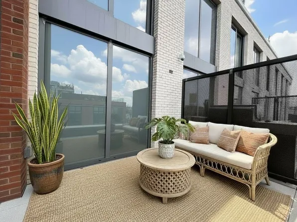 445 Grand Avenue image 1 of 40