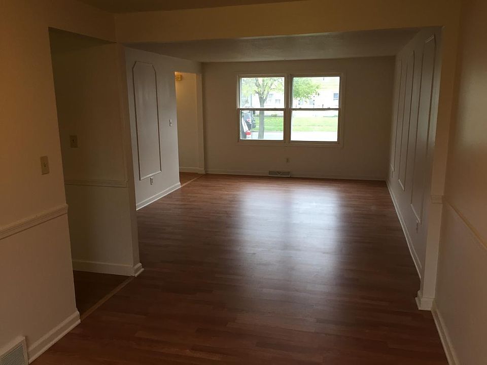 1st image of 189 Vine Ln