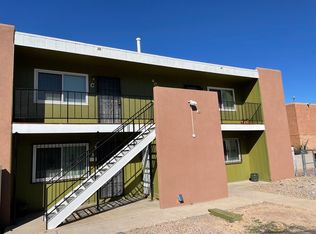 405 Dorado Pl SE #B, Albuquerque, NM 87123
