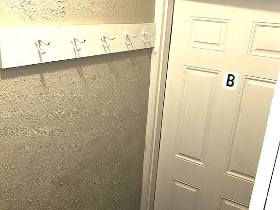 2nd image of 7914 Goodman Ave #B
