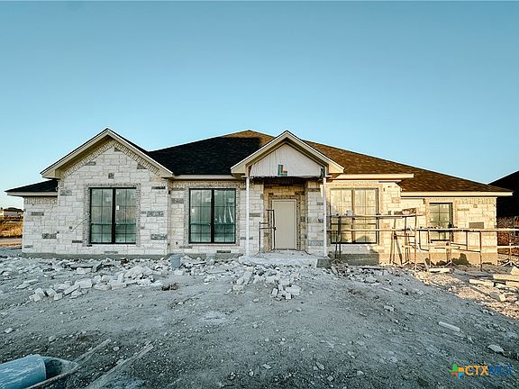 2nd image of 1400 Red Rock Rd