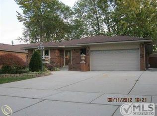 3066 Sylvan Dr, Sterling Heights, MI