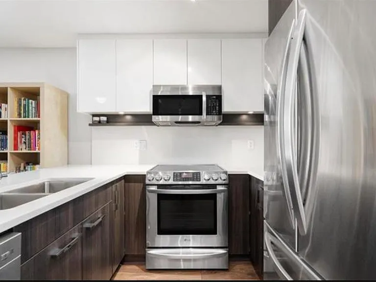 958 Ridgeway Ave #1206 — Photo 5