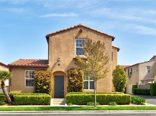 33 Alevera St, Irvine, CA 92618