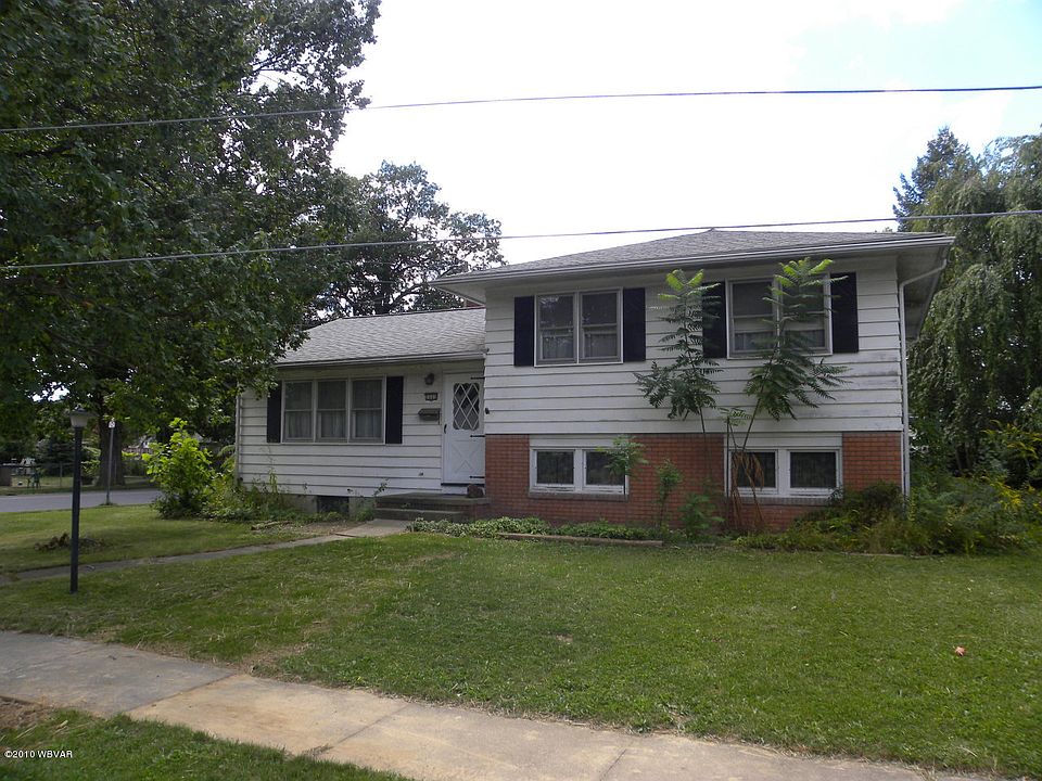 1st image of 1605 Richard Ave