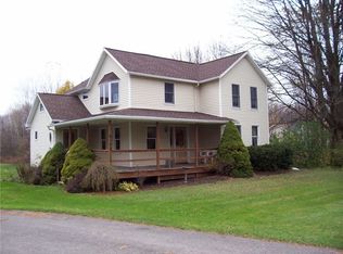 6143 E Townline Rd, Williamson, NY 14589