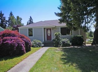 521 SW 139th St, Seattle, WA 98166