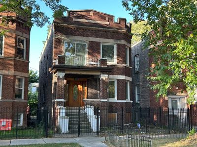 3704 W Ferdinand St, Chicago, IL, 60624