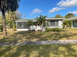 9053 SE Adonis St, Hobe Sound, FL 33455