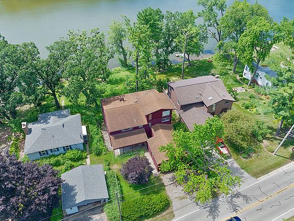 3rd image of 125 Hilltop Dr