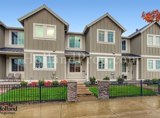 4050 SE Century Blvd, Hillsboro, OR 97123