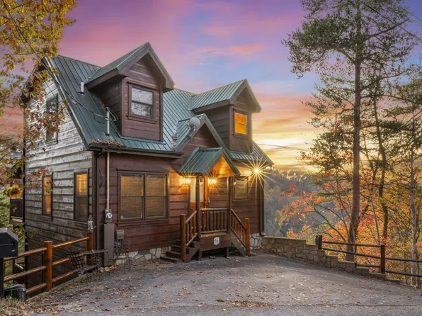 (undisclosed Address), Pigeon Forge, TN 37876