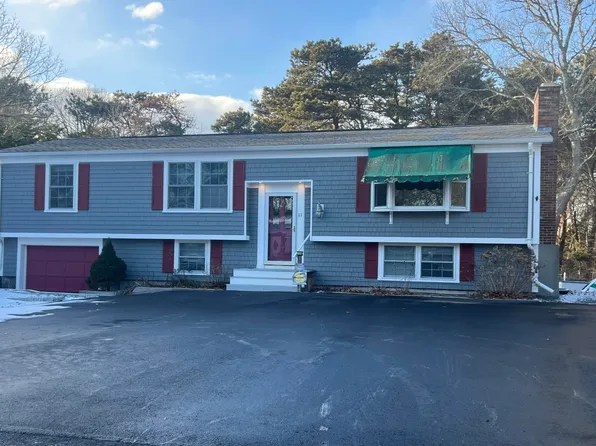 11 Arrowhead Drive, Yarmouth Port, MA 02675