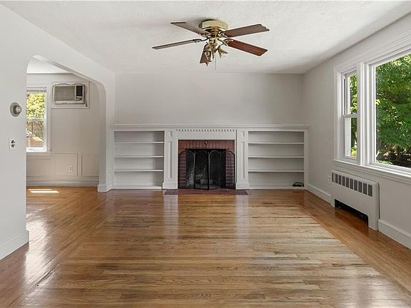 3rd image of 29 Cormier Rd