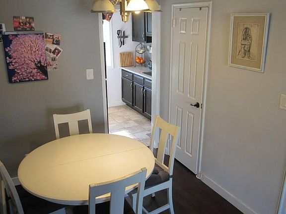 4th image of 4352 N Pershing Dr APT 1