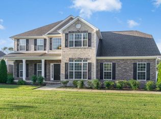 6747 Neville Dr, Ooltewah, TN 37363