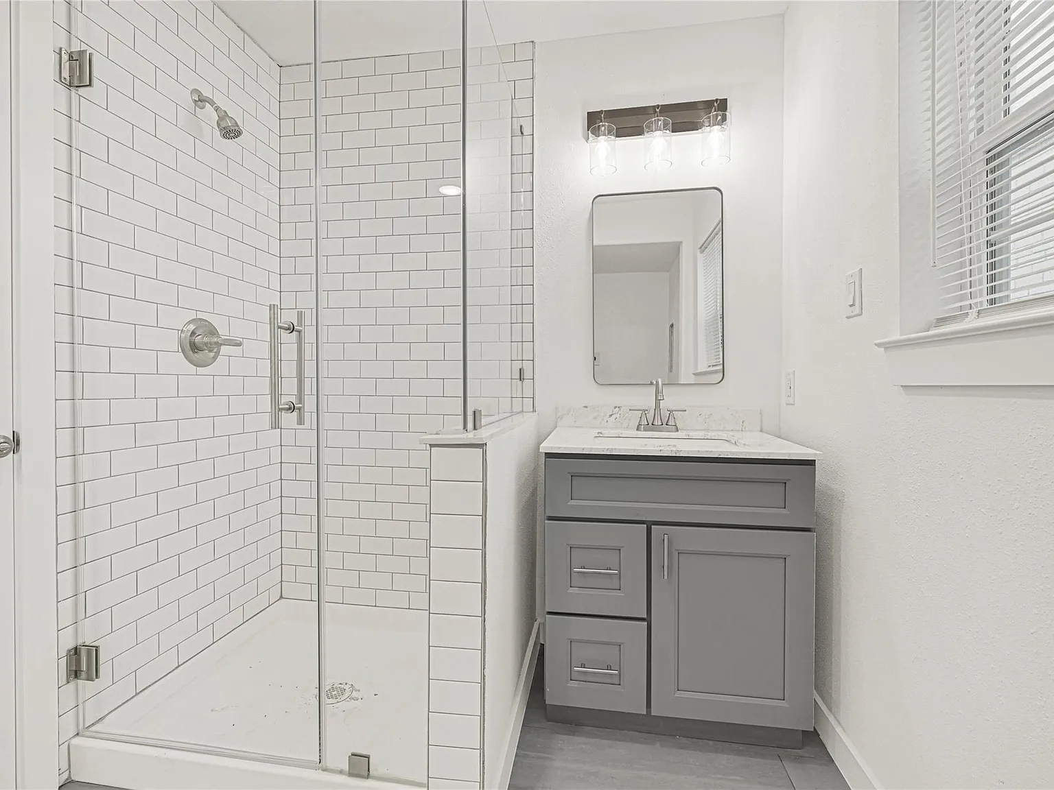 2 bed, 1.0 bath, 950 sqft, $1,475 — Photo 4