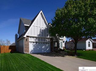 1118 N 153rd Ave, Omaha, NE 68154
