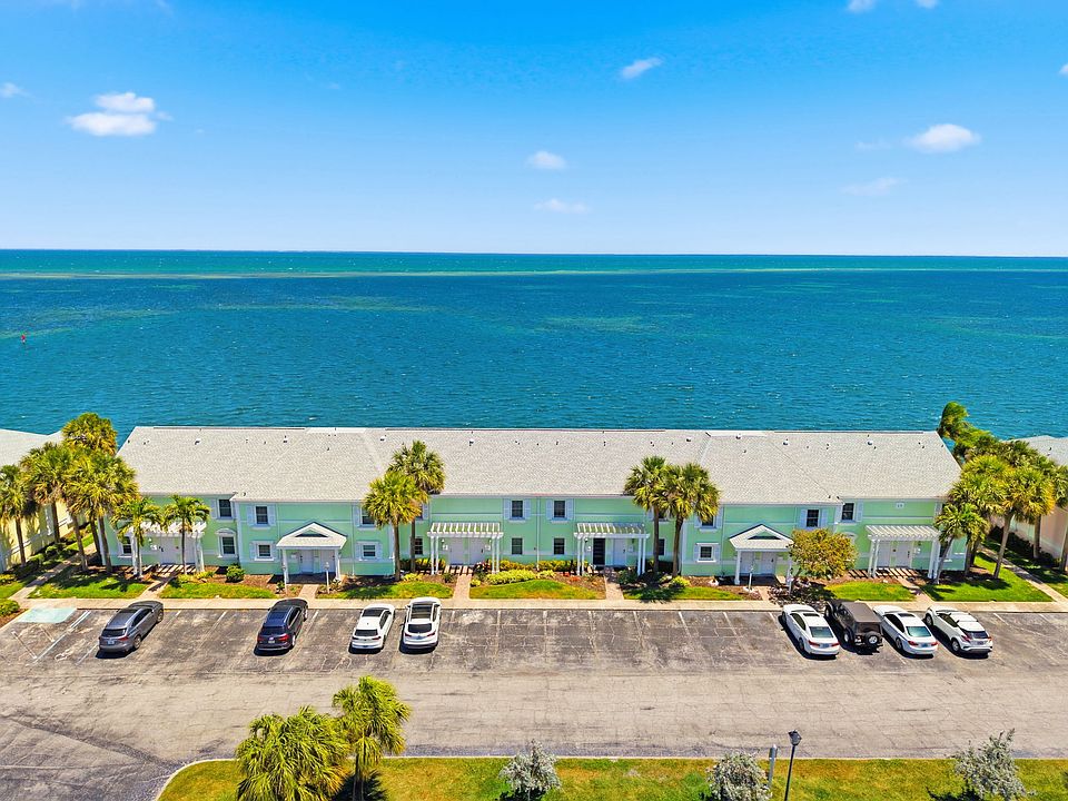 1st image of 4778 Coquina Key Dr SE