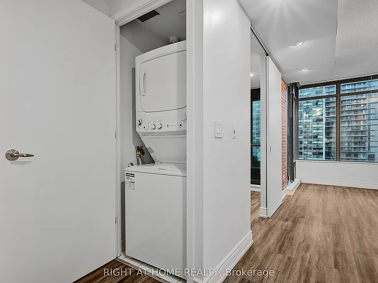 281 Mutual St #1102 — Photo 14
