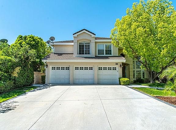 2nd image of 23211 Cuestport Dr