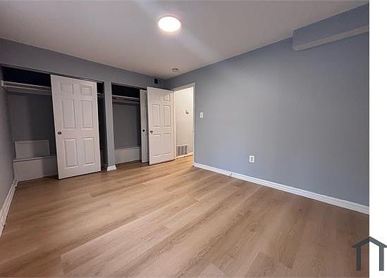 5th image of 4936 Nash St NE #3