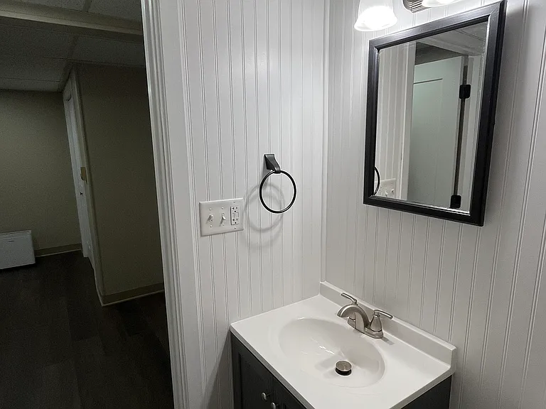 15 E Bluff St #19 — Photo 18