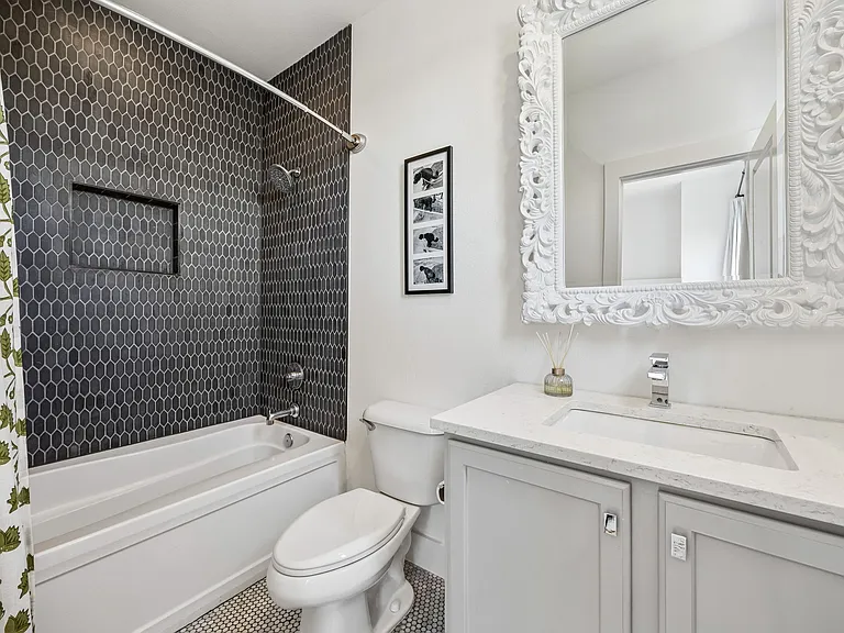 4307 McKinney Ave #8 — Photo 21