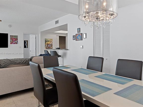 3rd image of 110 Washington Ave APT 1814