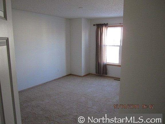 4th image of 3017 Chamberlin Street N