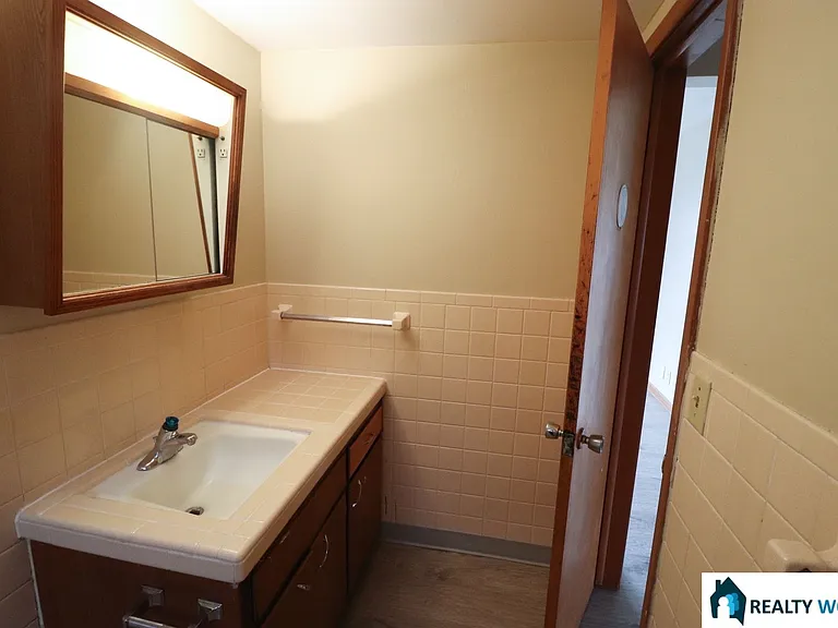 2405 North 50th Street — Photo 5