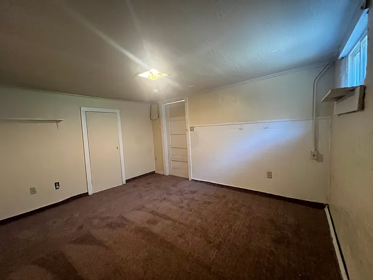 11 Aldeah Ave #C — Photo 7