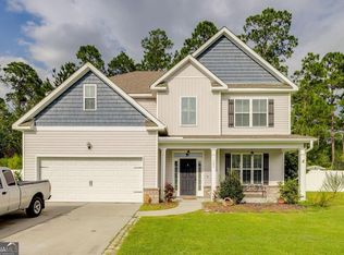 121 Greystone Dr, Guyton, GA 31312