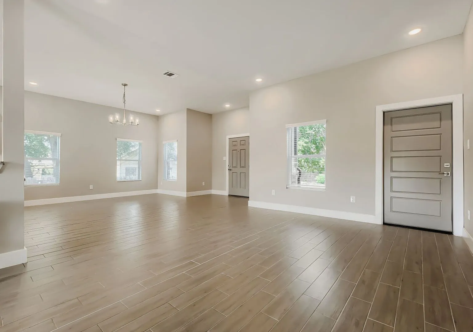 Beautiful 4-bedroom home! — Photo 3