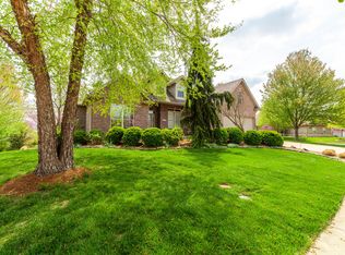 4706 Thornbrook Rdg, Columbia, MO 65203