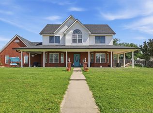 902 Springfield Ct, Durant, OK 74701
