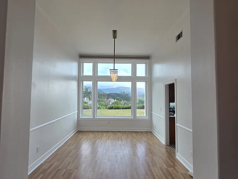 24932 Normans Way — Photo 6