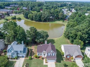 2433 Deanwood Dr, Raleigh, NC 27615