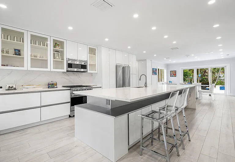 1733 Coral Gardens Dr — Photo 21