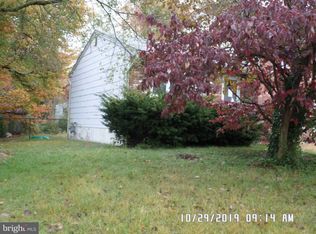 2035 S Winthrop Ave, Clementon, NJ 08021