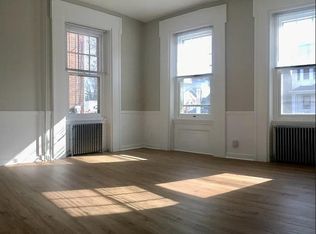 535 Center St APT 1N, Bethlehem, PA 18018