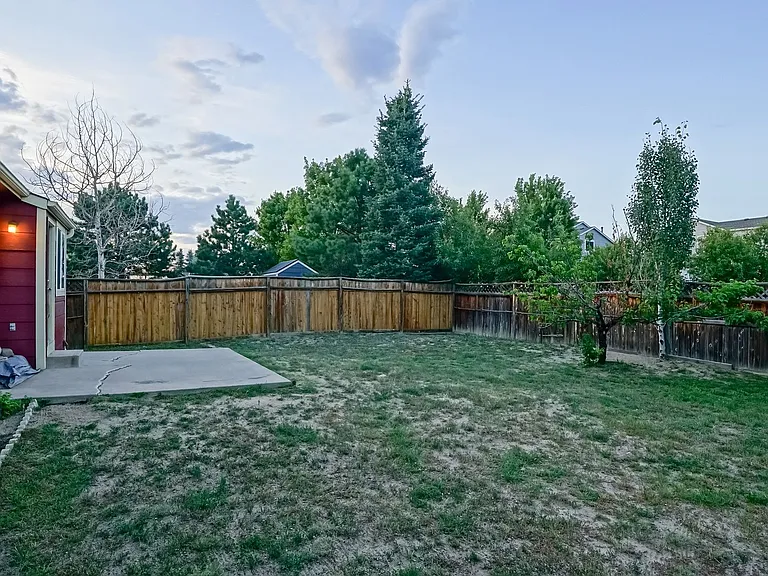 5038 Chariot Dr — Photo 12