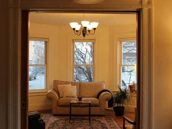 14 Penn St #1, Providence, RI 02909