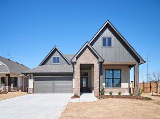 7901 NW 163rd St, Edmond, OK 73013