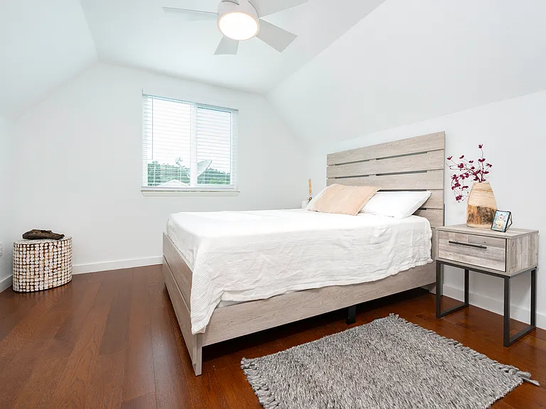 124 S Rainbow Ranch Rd — Photo 37