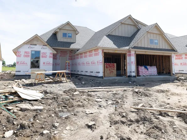 2909 E Northhampton St, Broken Arrow, OK 74014