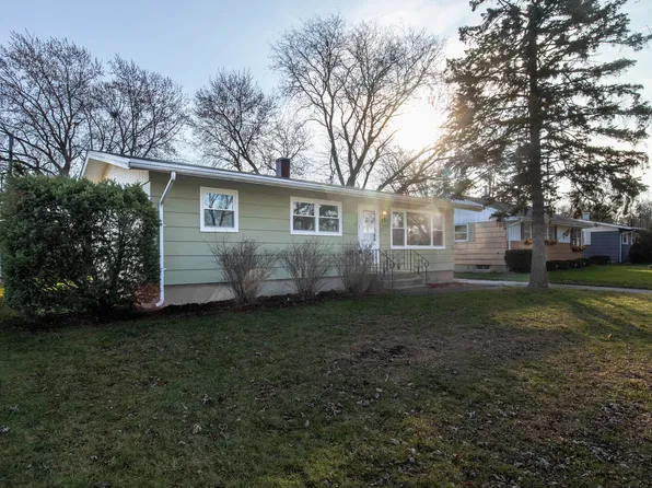 78 Indianwood Dr, Thornton, IL 60476