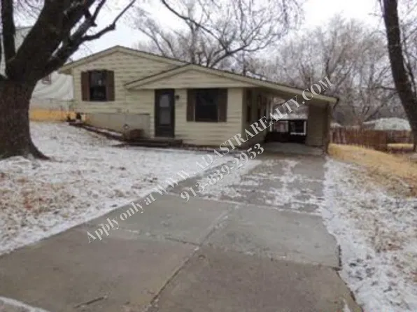 4327 N Denver Ave, Kansas City, MO 64117